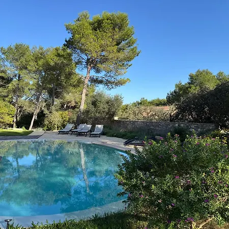 Affittacamere A L'ombre Des Pins Nîmes